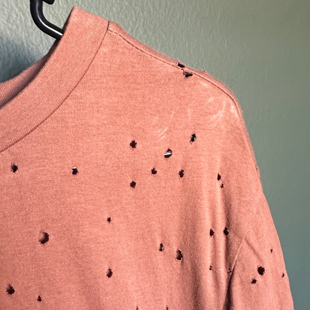Distressed Burnt orange Men’s T-Shirt - Picture 3 of 3